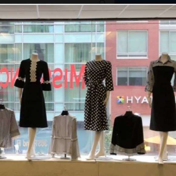 Midi Wrap Belt Polkadot dress - Picture 6 of 6